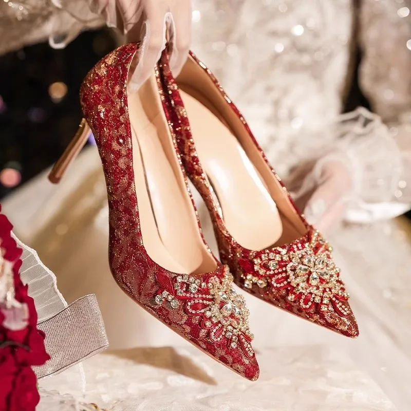 

Women High Heel Shoes Elegant Fashion Pointed Tip Fine High Heels Womens Water Diamond Banquet Party Wedding Shoes Zapatos Mujer