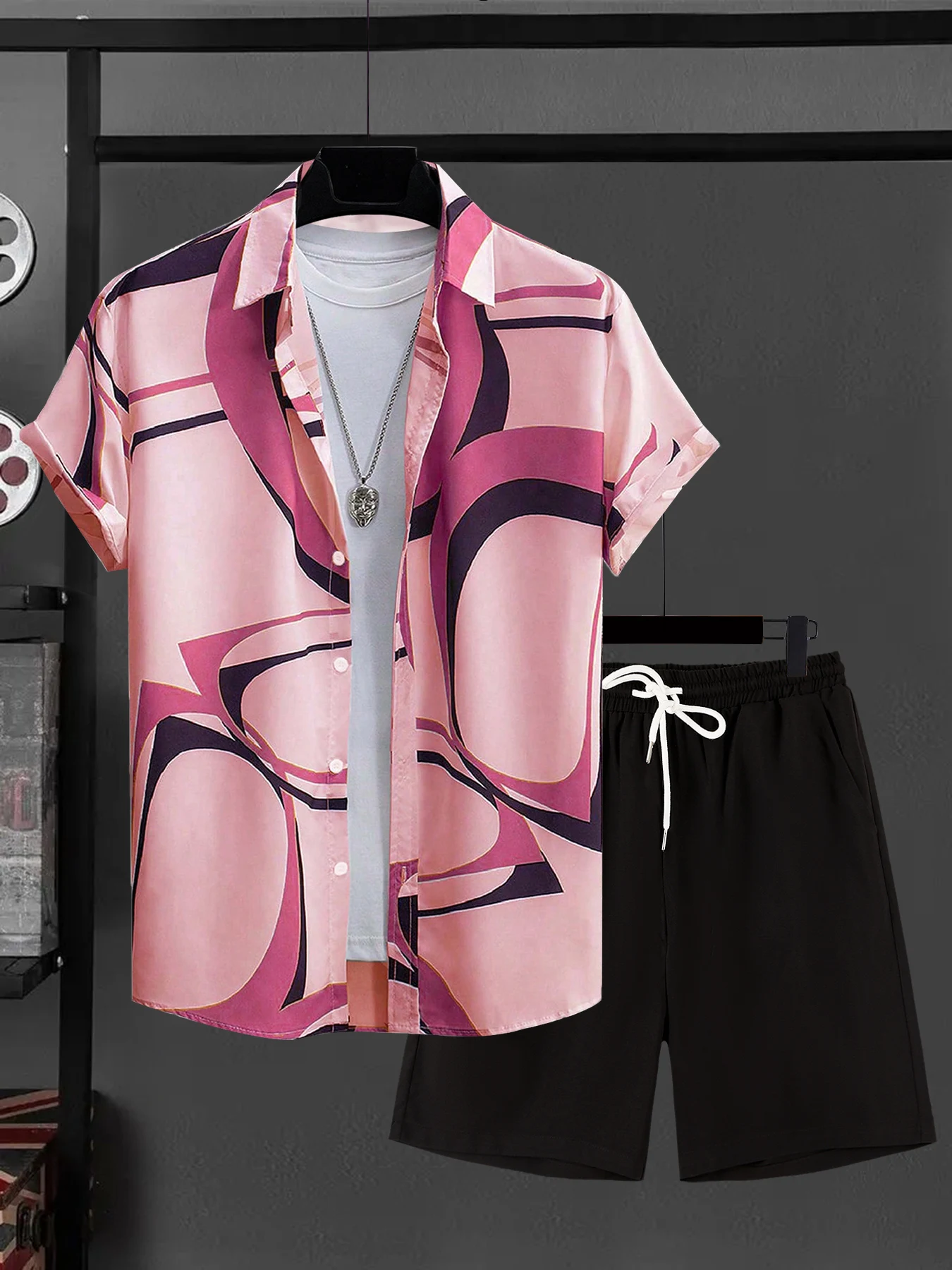 

Men's Hawaiian Style Set, Pink Purple Abstract Print Short Sleeve Shirt + Black Shorts