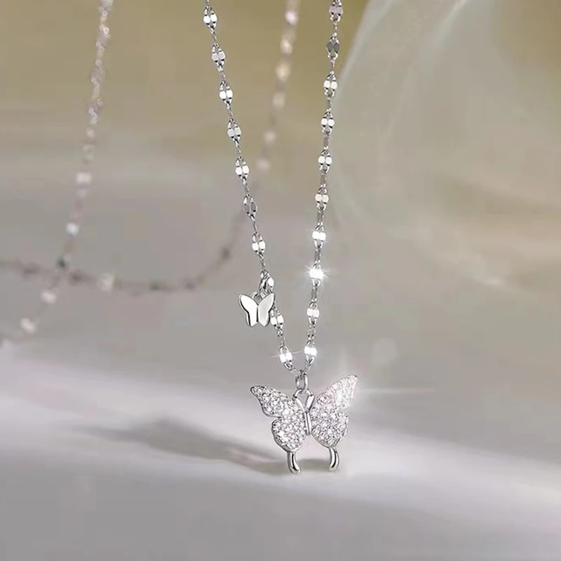 

Compact and Exquisite Zircon Butterfly Pendant Choker Necklace For Women Party Insect Fashion Jewelry Light Luxury Accessories