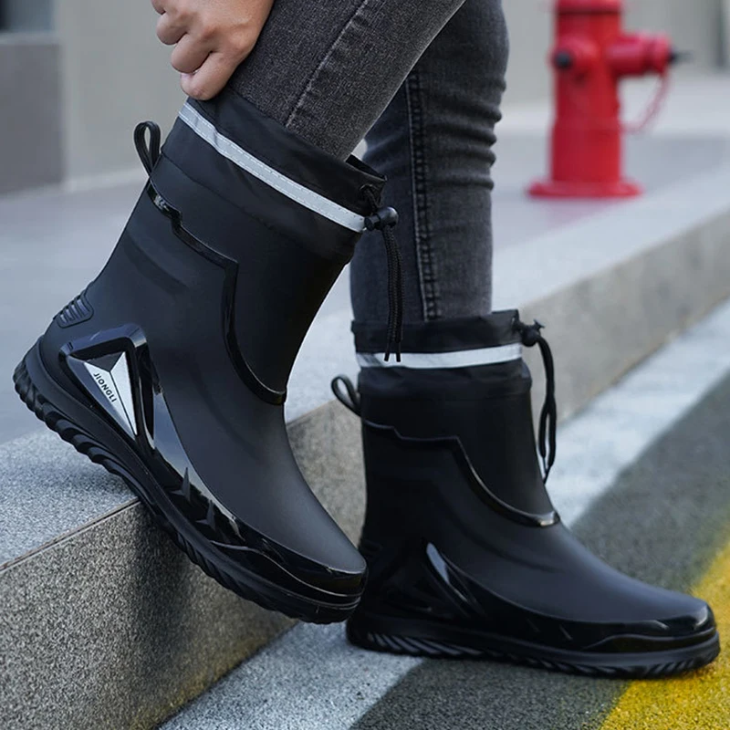 Fashionable Mid-calf Waterproof Rain Boots Rubber Shoes Spring And Autumn Fishing Boots Unisex Warm Cotton Non-slip Rain Boots