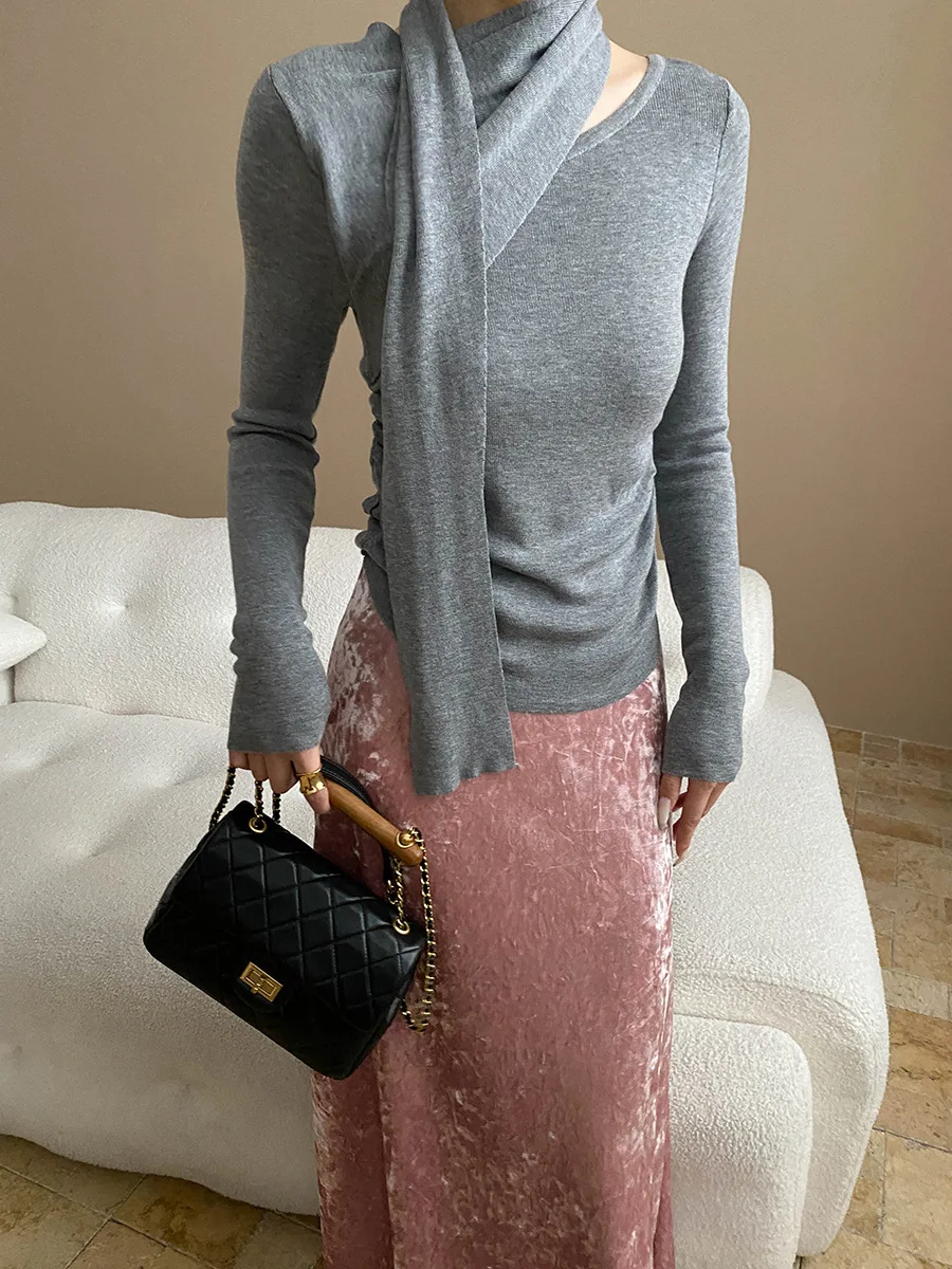 

Women's casual solid color scarf, ribbon, slim fit and slimming base knit sweater