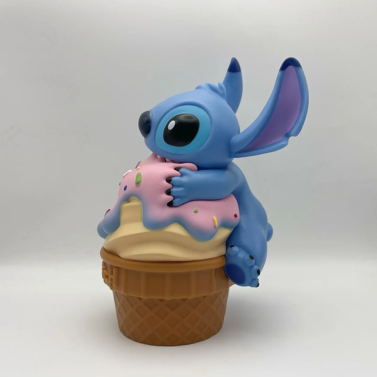 17CM Trendy Play SoapStudio Starry Baby Stitch Handmade Series Ice Cream Doll Model Toy Decoration Cartoon Toy Creative Gifts