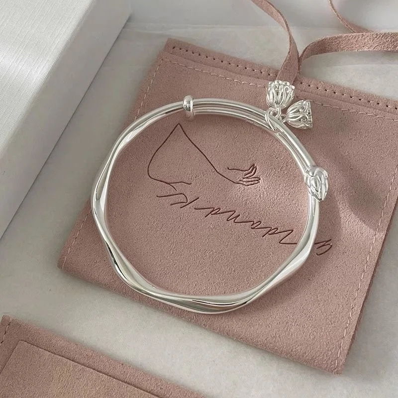 

New Adjustable Lotus Bracelet for Women, Solid Push-Pull Bracelet, Young Style, Gift for Girlfriend
