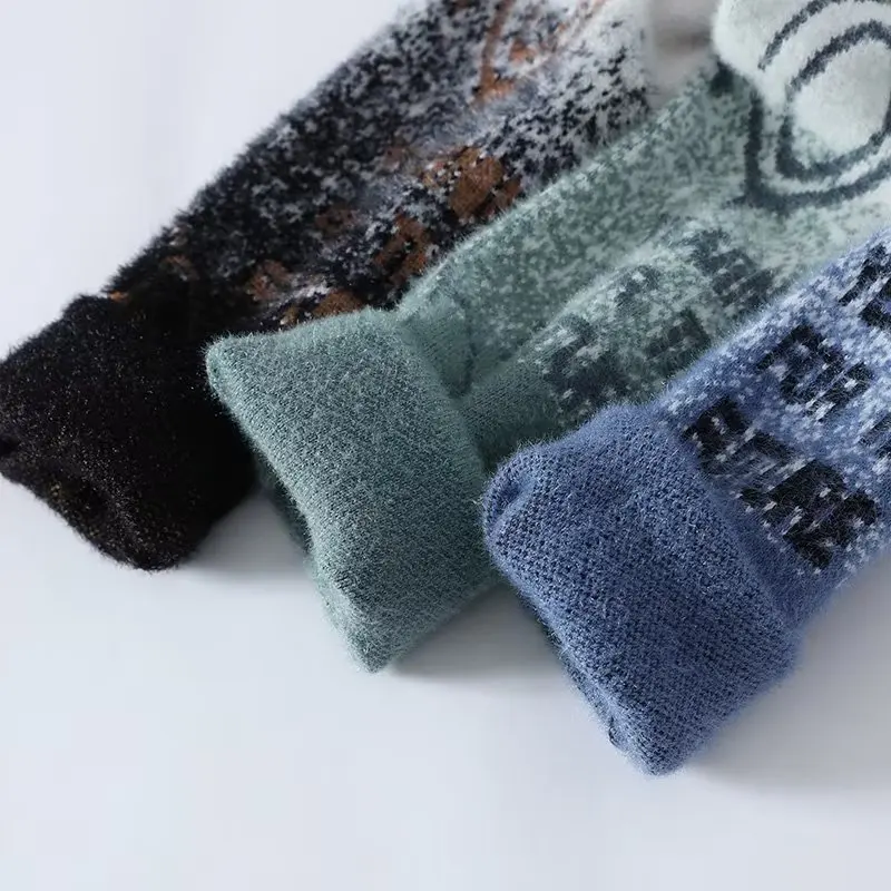Autumn Winter Men\'s Sweater Plush Warm Cool Bear Knitted Sweater Harajuku High Street Slim Fit O-neck Top Japan Men\'s Clothing