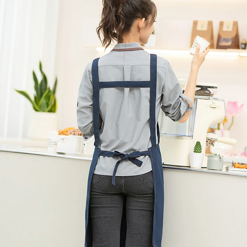 High Quality Workwear Adjustable Unifrom Clothes Aprons With Leather Patch Big Multi Pockets Custom Logo Waterproof Canvas Apron