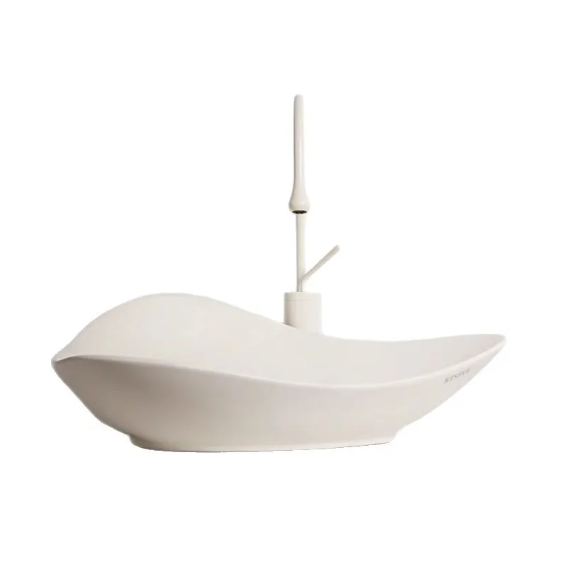 Hot-selling modern creative art ceramic countertop wash basin high-end personalized cream style hotel bathroom oval