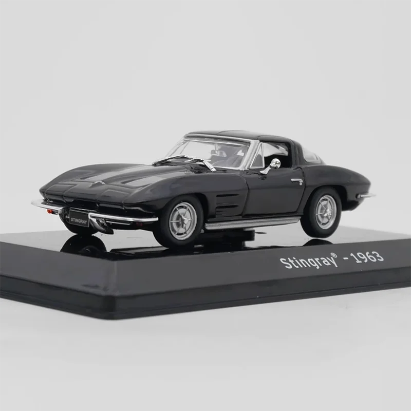 

Diecast 1:43 Scale IXO Stingray 1963 Alloy Vehicle Model Finished Simulation Collection Decoration Gift Toys Display