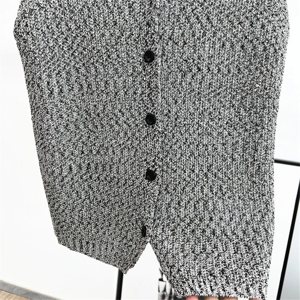 Women's 25 Summer New Cardigan V-neck Sleeveless Single Breasted Straight Tube Slim Knit Mixed Color Vest