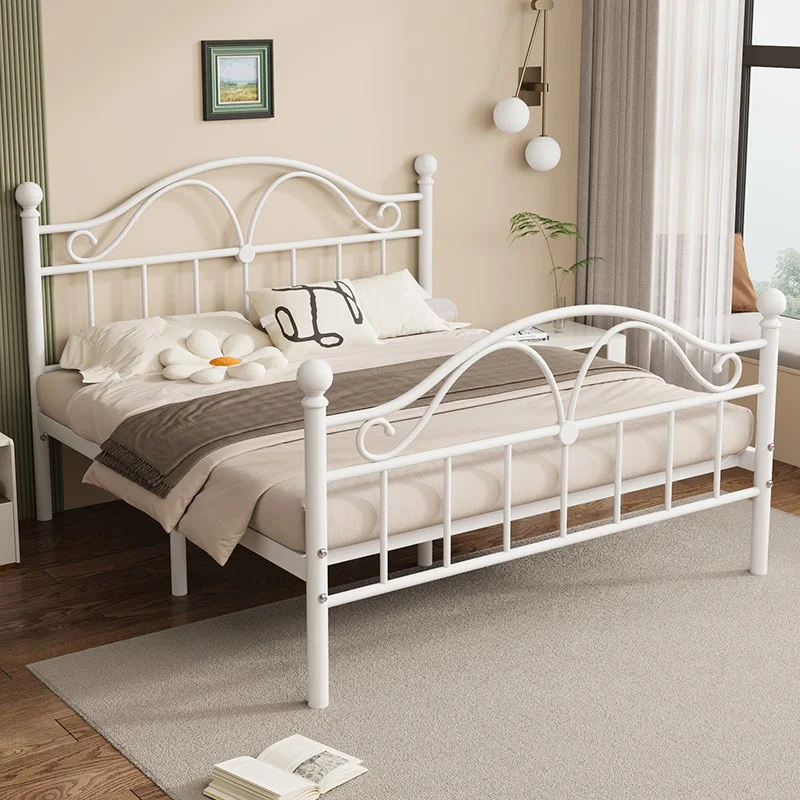 

French Style Metal Bed Frame 1.8/1.5/1.2m Elegant Iron Bases for Beds with Curved Head Modern Bedroom Sturdy Mattress Pallet