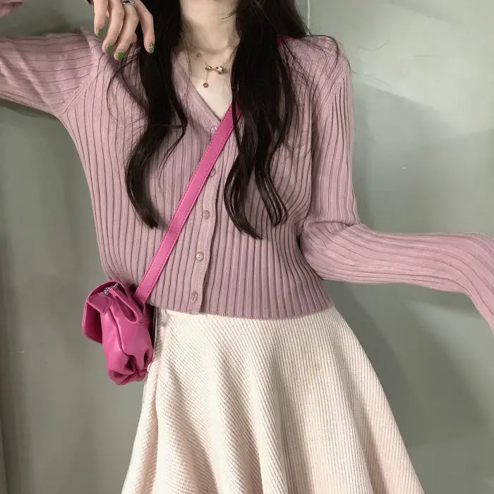 

Spring And Autumn New Korean Style Slim Fit V-Neck Solid Color Ribbed Short Cardigan Long Sleeve Knitted Top For Female Students