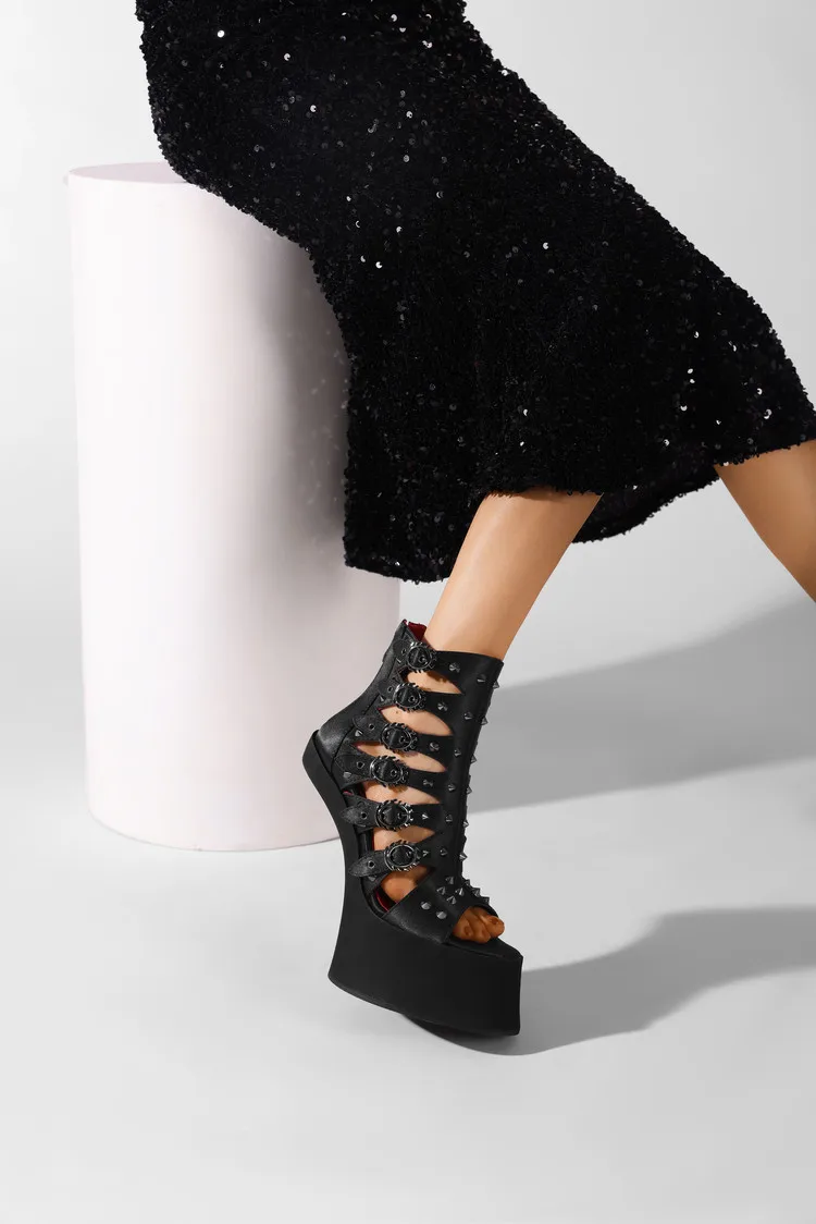 Women's Shoes and Women's Boots 17cm Heel Fashionable Personality Summer Punk Rivet Hollow Horseshoe Waterproof Table Sandals