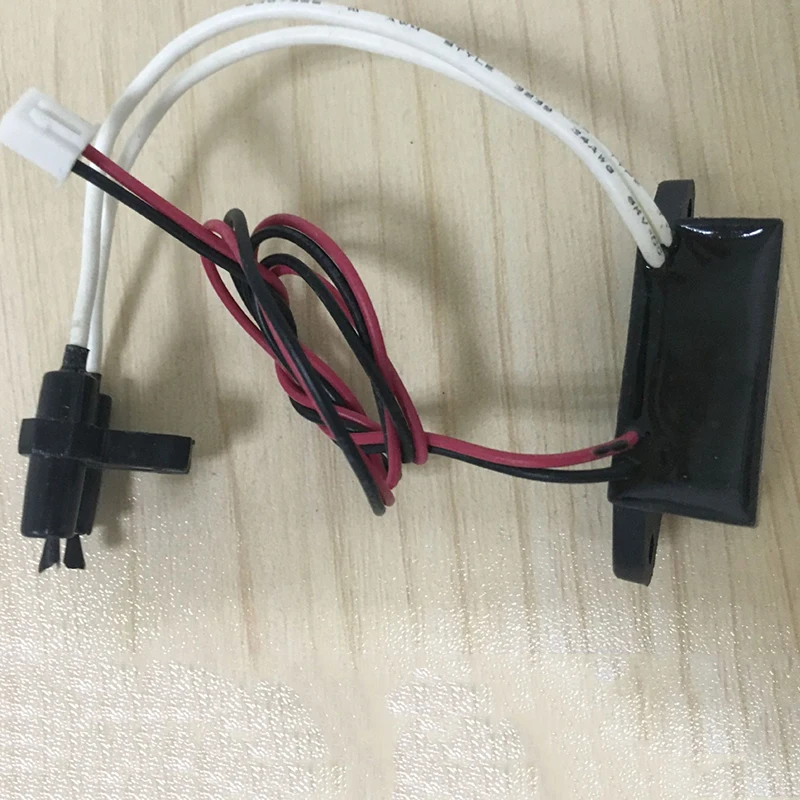 Air ABS+Silicone Line Negative Negative Ion Generator 27*14*19mm Ion Anion Generator Ionizer Purifiers Cleaner Car High quality