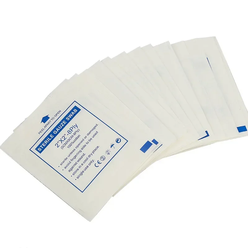 Nuovo 50 Pz/lotto Garza Pad di Cotone di Primo Soccorso Impermeabile Medicazione della Ferita Sterile Garza Medica Pad Forniture Per La Cura Delle Ferite