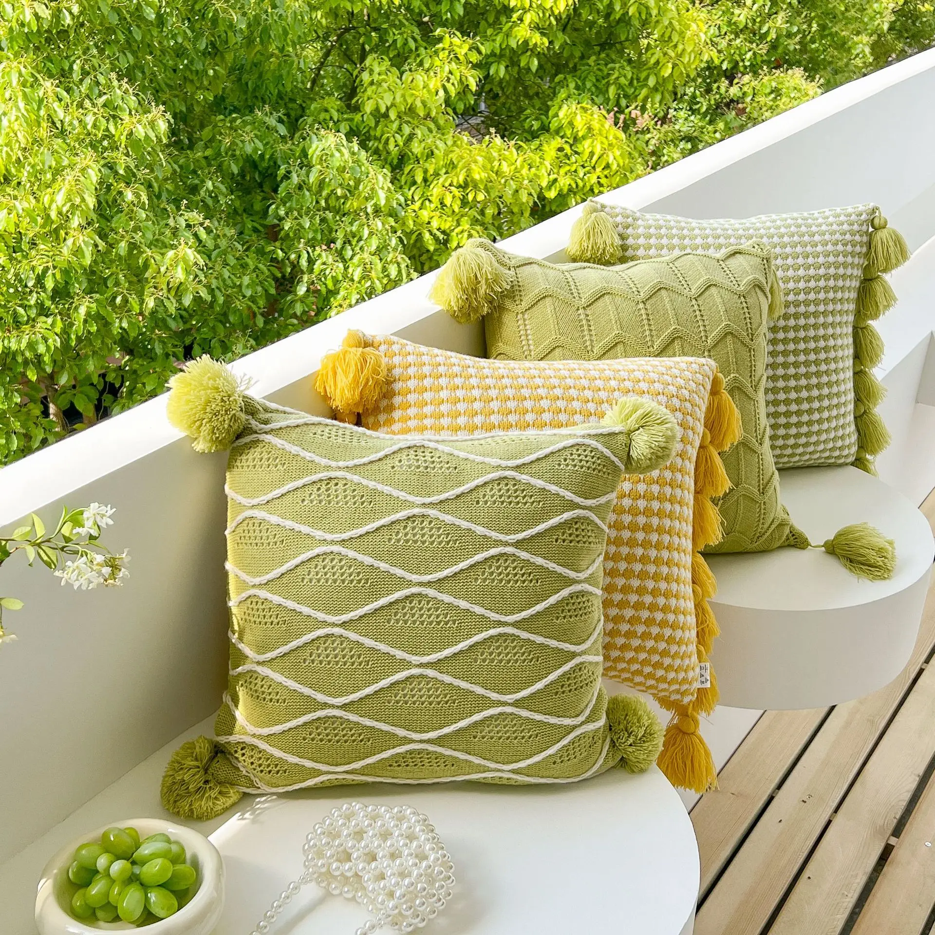 Boho Knitted Throw Pillow Cover With Insert Light Green Geometric Pattern Side Tassel Cushion Case for Sofa Bedroom Home Decor