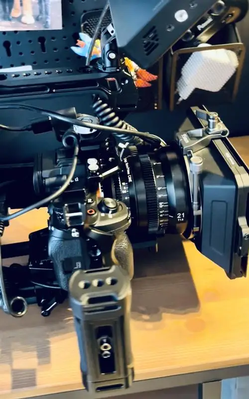 SLR Magic MicroPrime Cine 21mm T1.6 Lens for Sony E Mount: A