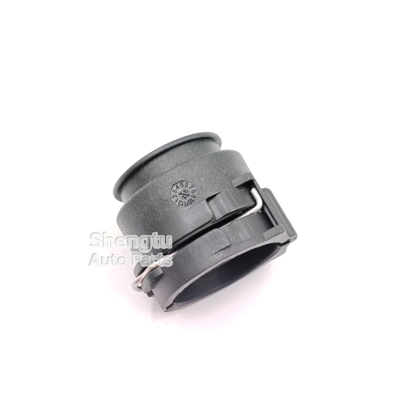 17127799184 Water Hose Flange Plug for BMW F07 F10 F11 F12 F20 F21 F22 F23 F30 F31 F32 F33 F36 F34 F45 F80 F82 E70 E71 E84