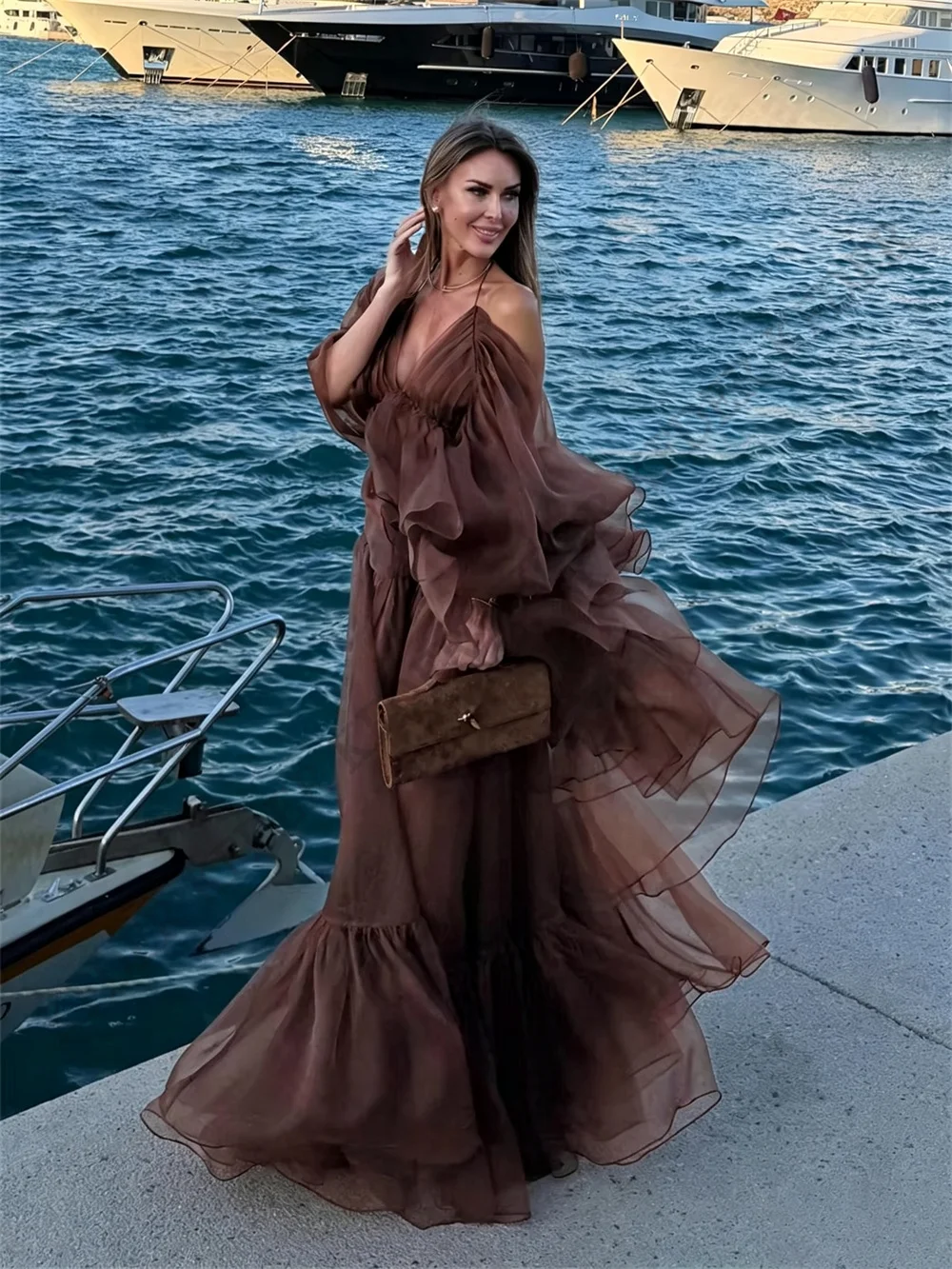 Dark Brown Tulle Tiered A Line Prom Gowns V Neck Party Gown Floor Length Formal Evening Dress vestidos de festa Customized