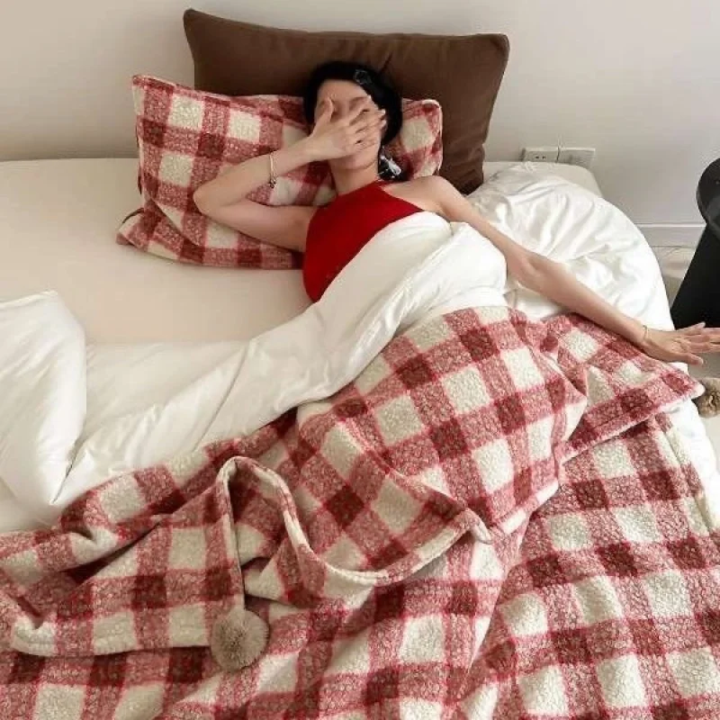 

Двустороннее одеяло Yangjuanini, одеяло для сна, британское клетчатое одеяло для дивана, декоративное одеяло, легкое и портативное.