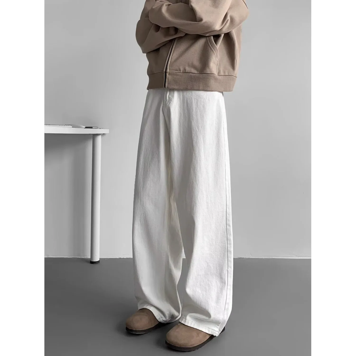 Men Clean Fit Solid White Wide Leg Jeans Minimalist Loose Straight Denim Pants No Logo Casual Daily Streetwear Baggy Long Trouse - view 3