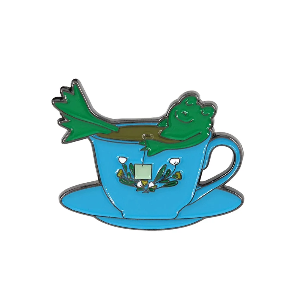 Cute Green Froggie Relaxing in a Teacup Mug Full of Steamy Tea Metal badge Lappel pin Smile  lie down brooche Accessories