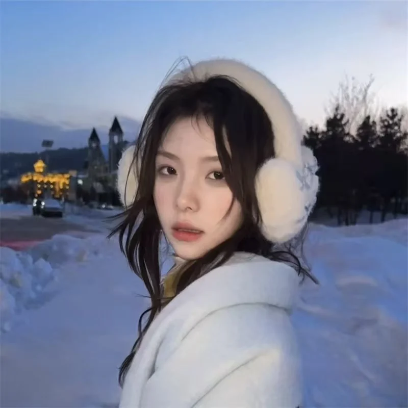Women's earrings hair ear heater earmuffs winter girl earplugs Earmuffs heart bow ear cover for girls ear warmer Lolita things