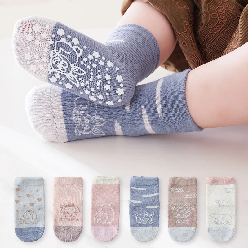 

2024Autumn Dispensing Indoor Floor Kid's Socks Non-Slip Cartoon Socks Combed Cotton