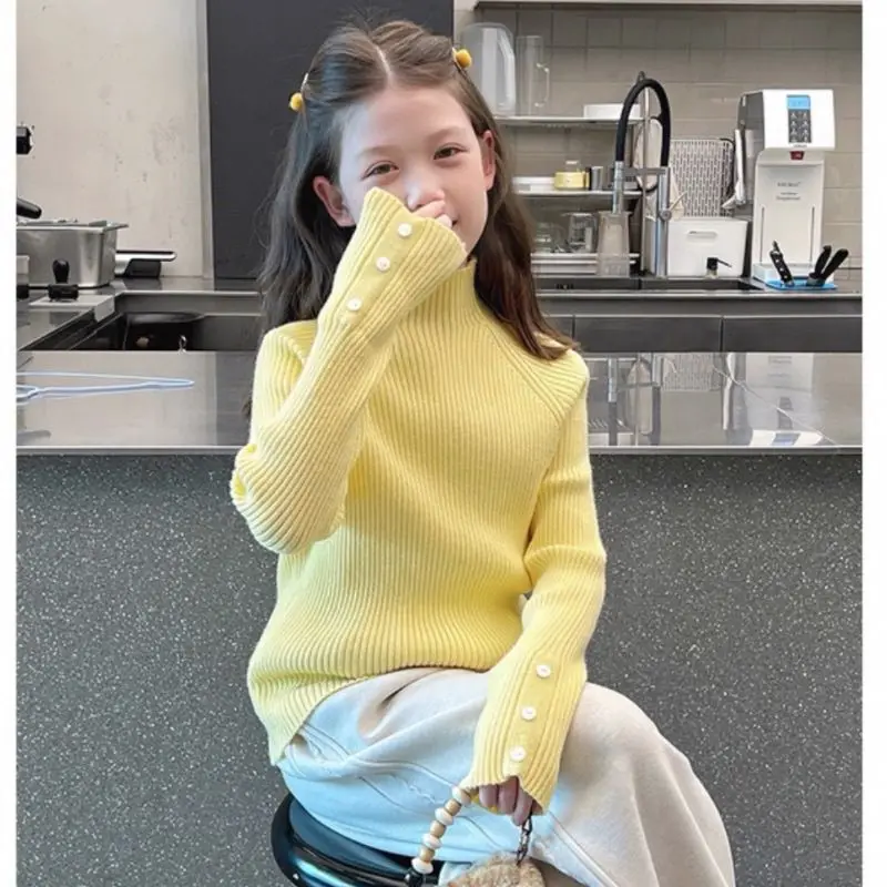 

Girls' Sweater Autumn/Winter New Knitted Sweater 2025 Girls' Solid Color Middle Collar Top Children's Stylish Knitted Sweater