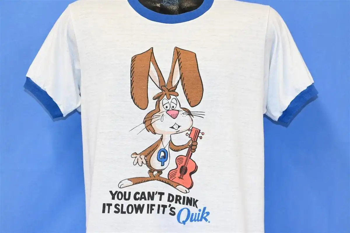 Anos 70 No puedes beber lento Si es Quik Nesquik Bunny Rabbit Ringer Camisa grande