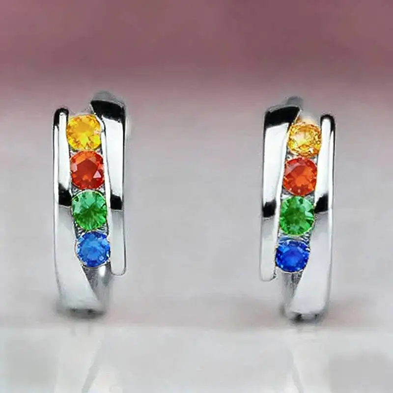 Huitan Vielseitige Damen-Creolen, goldfarben/silberfarben, modisch, für Partys, Alltag, Damen-Accessoires, trendiger Schmuck, mit glänzendem CZ-Stein besetzt