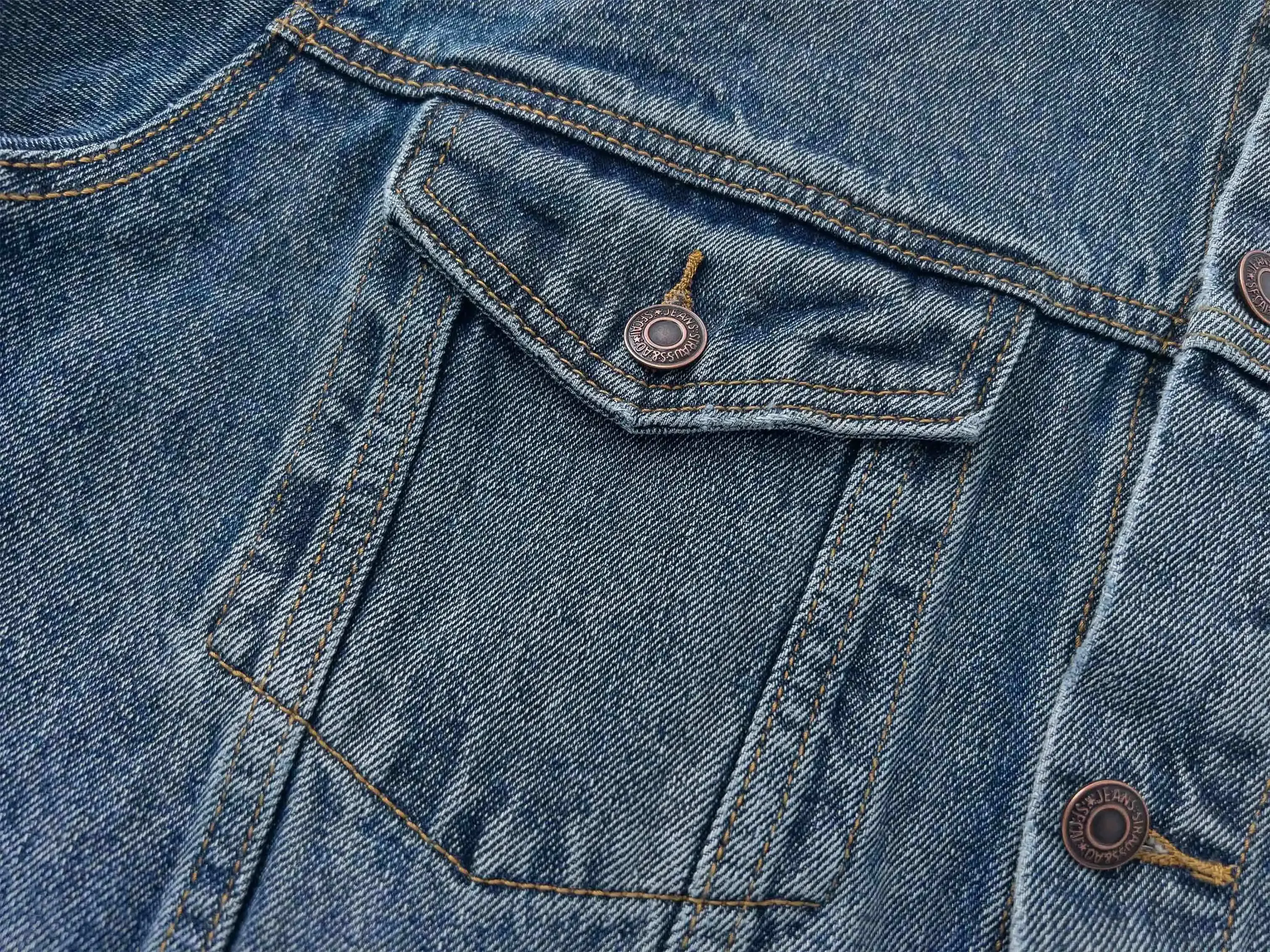 سترة صوفية ذات شعار أساسي مطرز عالي الجودة من DEPT باللون الأزرق المغسول من قماش الدنيم المتعثر بأزرار #6