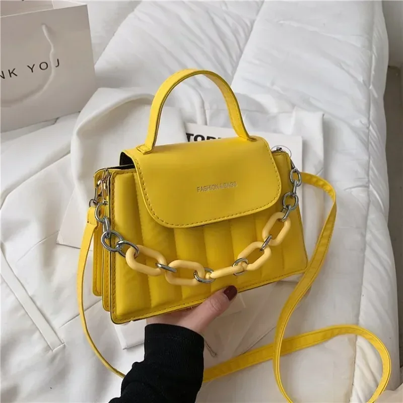 New Fashion Texture Thick Chain Shoulder Bag Mini Lightweight Crossbody Bag Personality Travel Multi-color Shoulder Bag Women