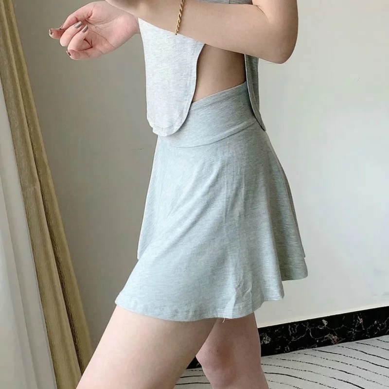 ROK MINI เซ็กซ์กลางแจ้งสำหรับคู่รักเสื้อผ้ากุลสตรีแฟชั่นโชว์เป้าซับในรถสาธารณะ2022