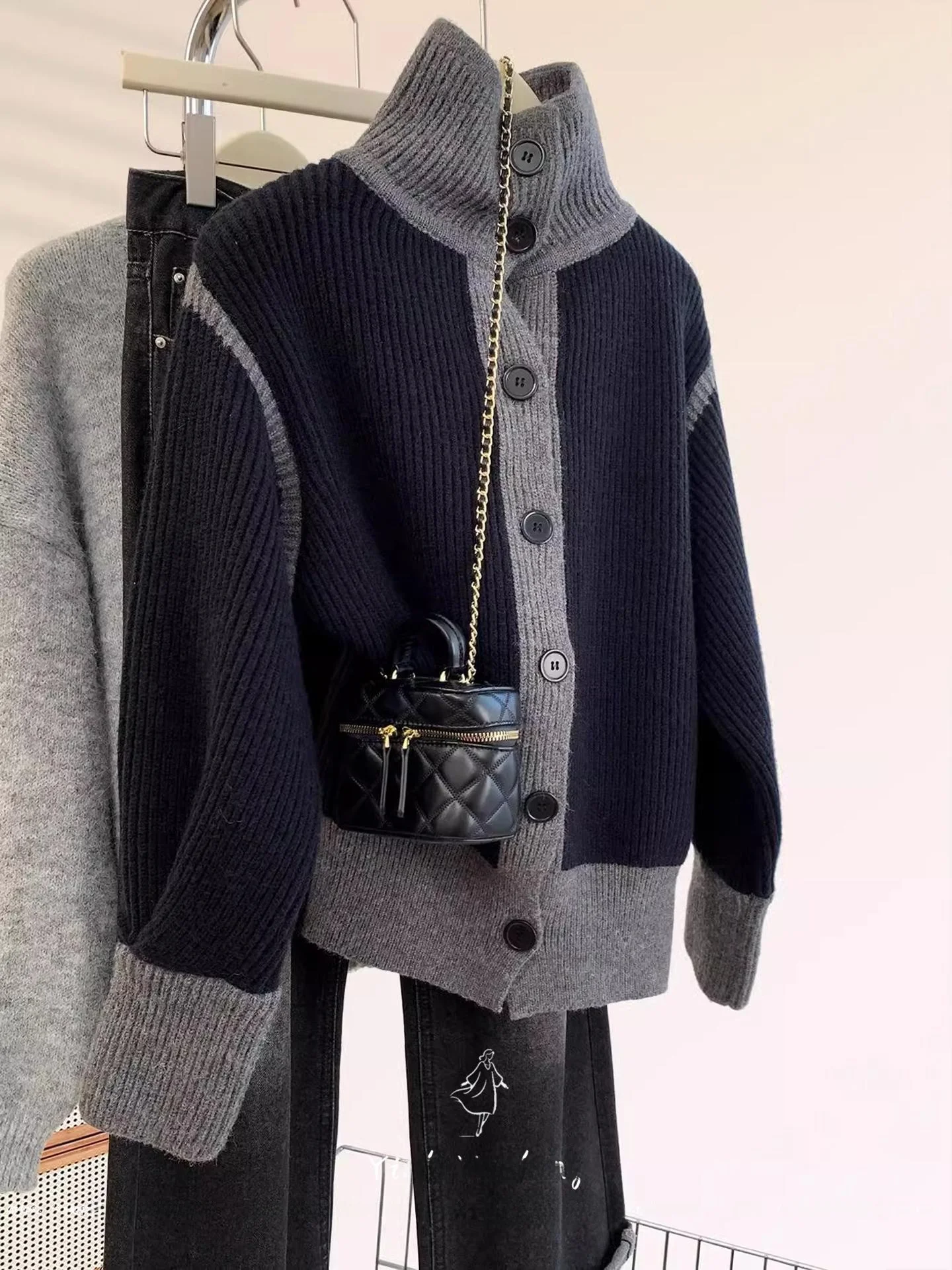 Suéter de punto con cuello alto para mujer, abrigo de Color Retro, cárdigan elegante y perezoso, otoño e invierno, 2025