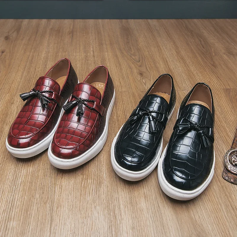 Red Men Vulcanize Shoes Slip-On Black Stone Grain Casual Shoes Sneakers  Size 38-46 Platform Shoes
