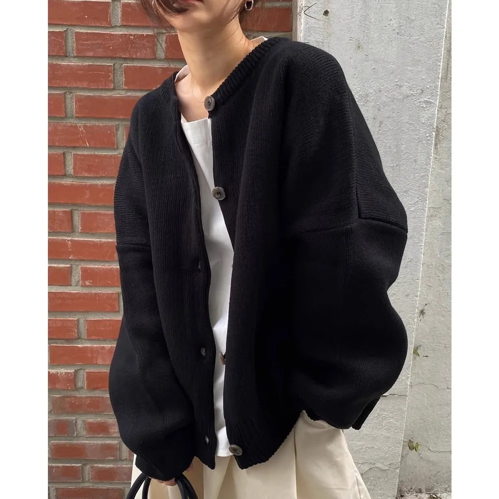 

Black 100% pure wool cardigan women with round neck thickened single-breasted loose and versatile knitted coat for winter