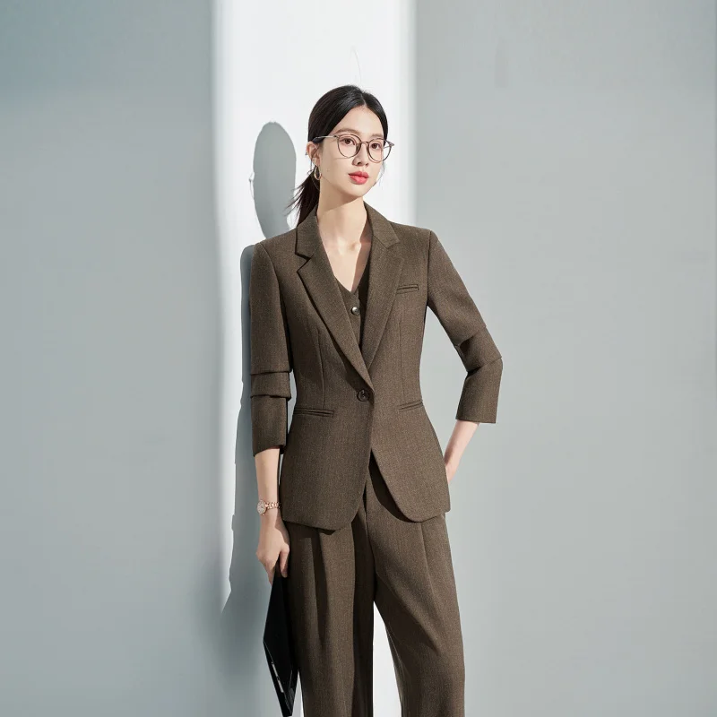 

2025Осенне-зимний серый высококачественный профессиональный пригородный пиджак, элегантный модный облегающий простой костюм, комплект