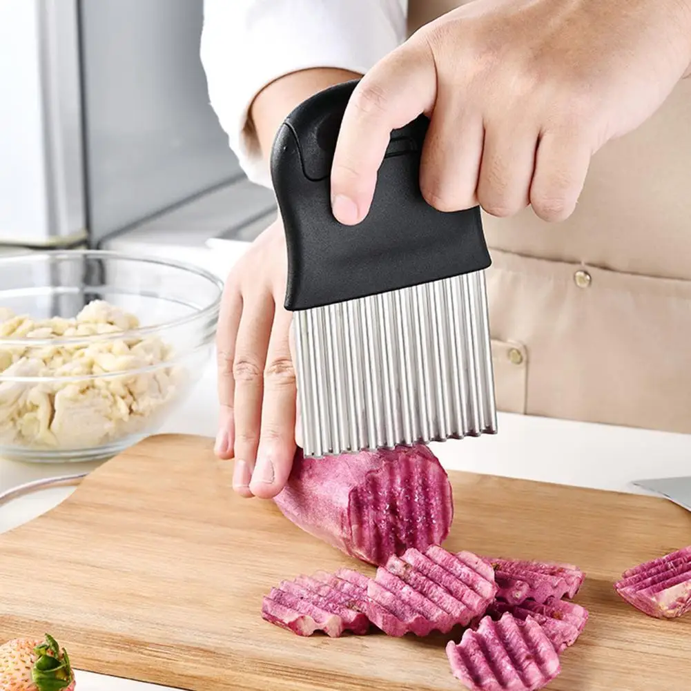 

Wave Cut Potato Tool Stainless Steel Crinkle Cutter Vegetable Slicer with Ergonomic Handle for Easy Kitchen Tool Potato for Home
