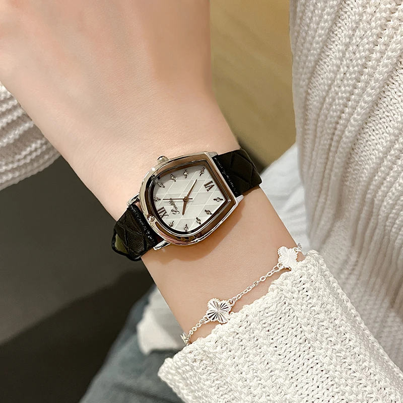 2025 New Luxury Ladies Quartz Watch Fashion Simple Gold Women Stainless Steel Clock Wristwatches Gifts relojes para mujer