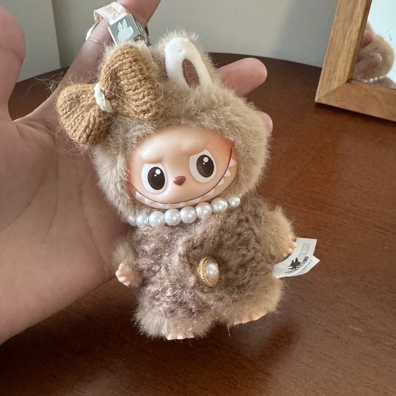 جديد ل Labubu الملابس 4.0 10 سنتيمتر ملابس دمى مجموعة محبوك سترة بيضاء تانك القمم Labubu ملابس دمى استبدال هدايا المهرجان