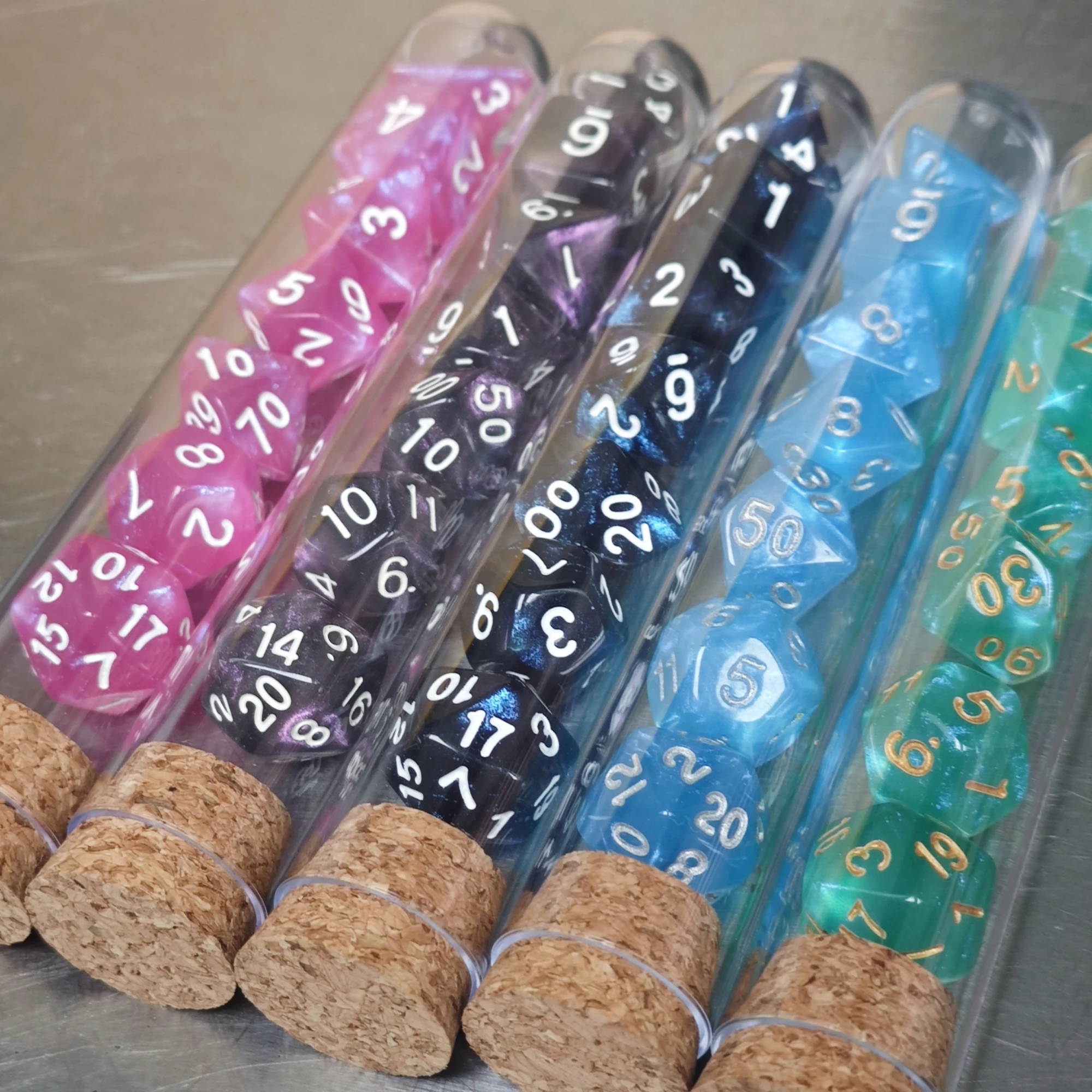 7 قطعة/المجموعة الملونة التدرج RPG مجموعة نرد ل D & D COC سطح المكتب لعبة الملحقات الخيال جرعة زجاجة نمط الزنزانات والتنينات