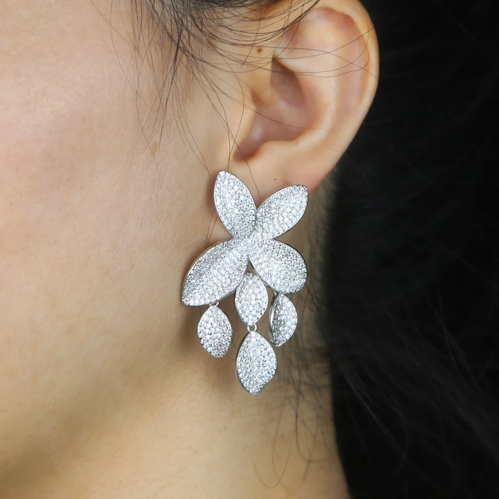 2024 Summer New Fashion Luxury Iced Out Bling Sparking Cz Big Flower Leaf Dangle Earrings For Women High Quality Wedding Jewelry