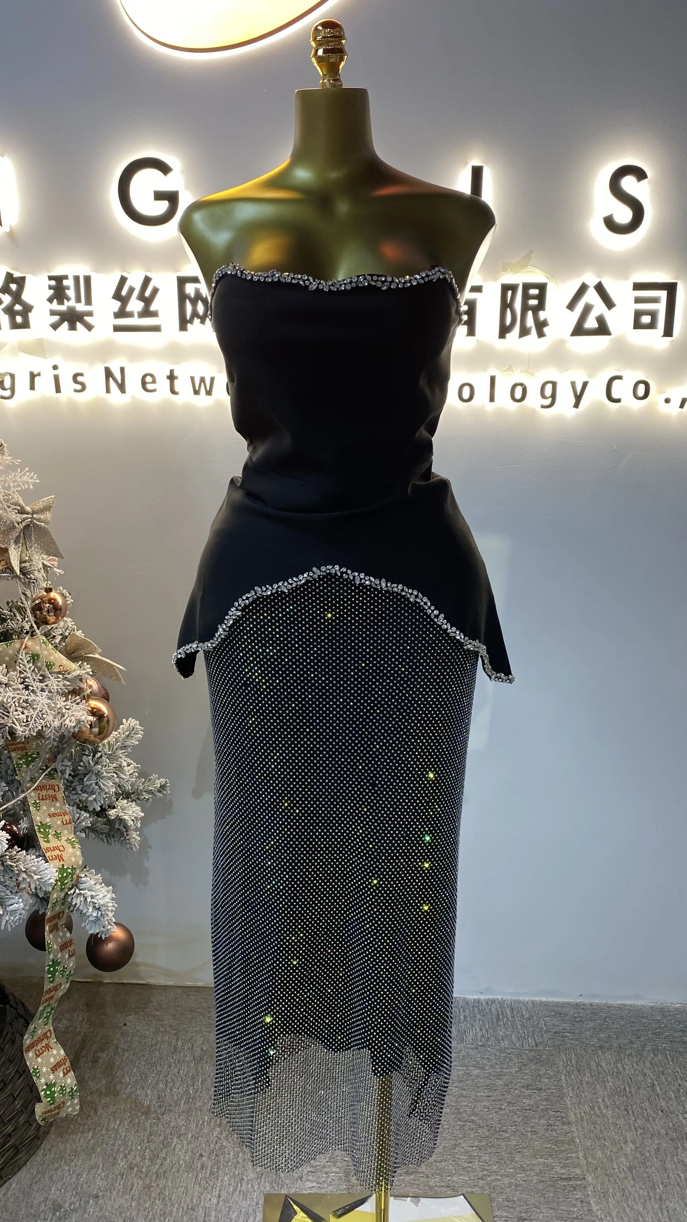 

High Quality Women Sexy Strapless Two Piece Sparkling Diamond Bodycon Suit Night Club Party-GZMM477