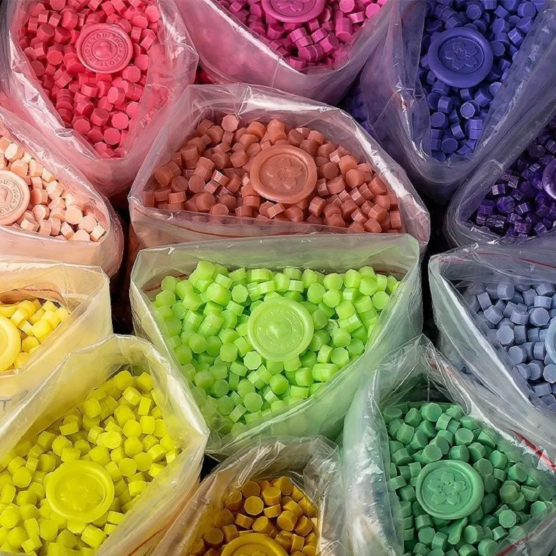 200 Pcs Wax Beads Wax Seal Beads Wax Lacquer for Seals Retro Waxs Seal Stamp Sealing Seal Waxs for Seals Wedding Birthday Stamp
