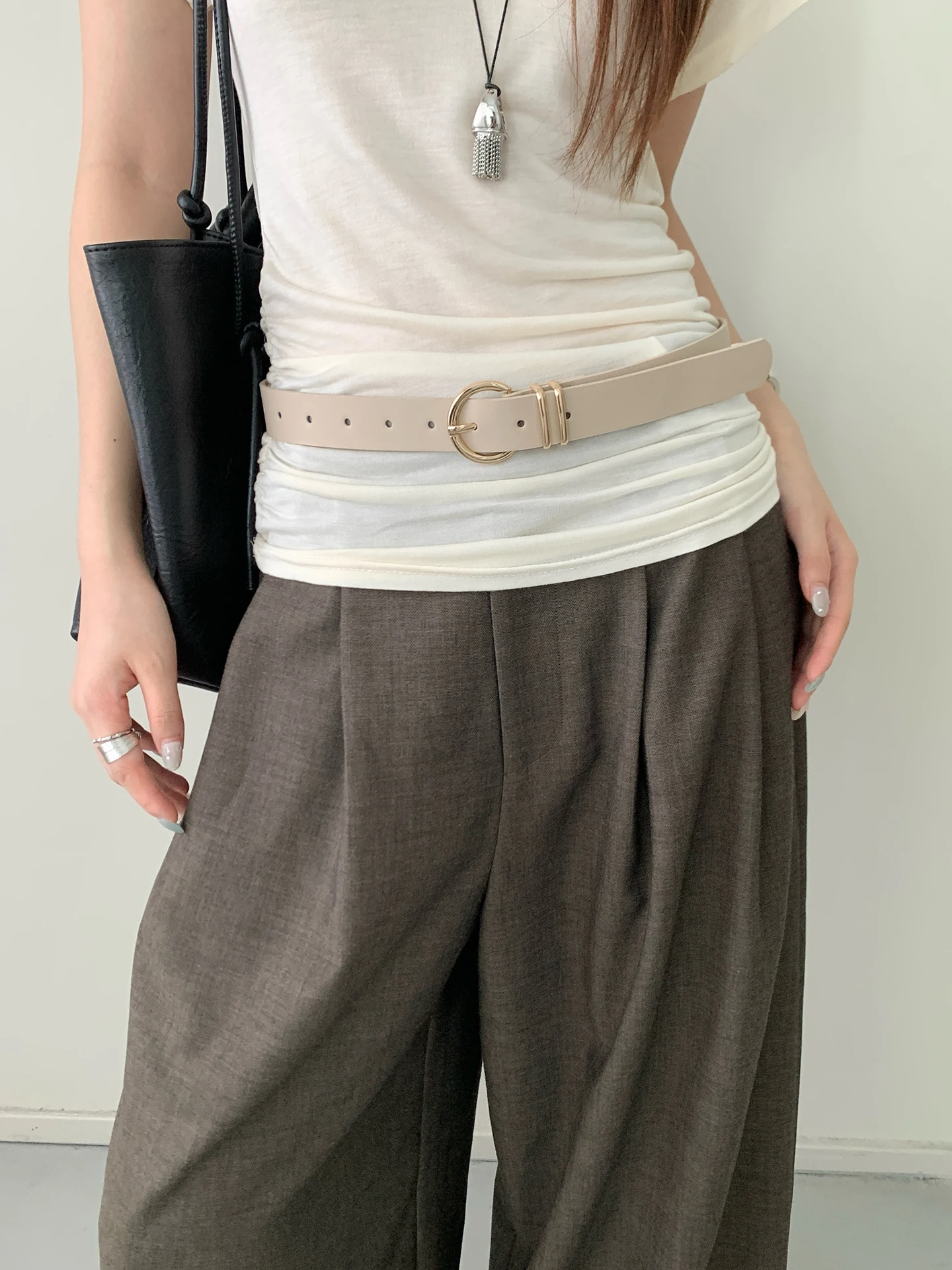 Vintage Old Money Style Minimalist Beige Belt Women's High-End Metal Buckle Leather Belt For Jeans