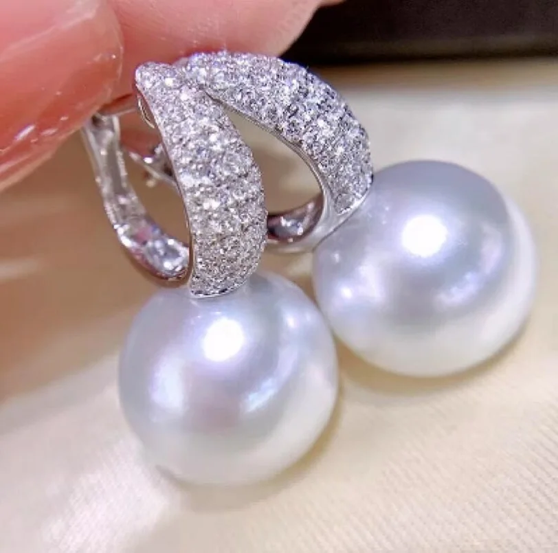 

Gorgeous AAAA 10-11mm Natural South China Sea Round White Pearl Earrings 925s