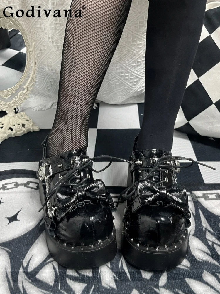 

Sweet Cute Lolita Women's Solid Color Round Toe High Heels Fashion All-Match Y2K Punk Hot Girl Bow Lace-up Chain High Heels