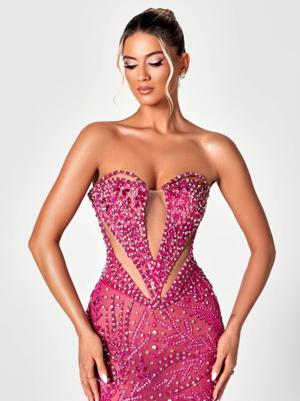 Nuevo adornado con cristales y cuentas vestido de noche largo ilusión Sexy vestido de fiesta de boda sin tirantes vestidos de graduación personalizados