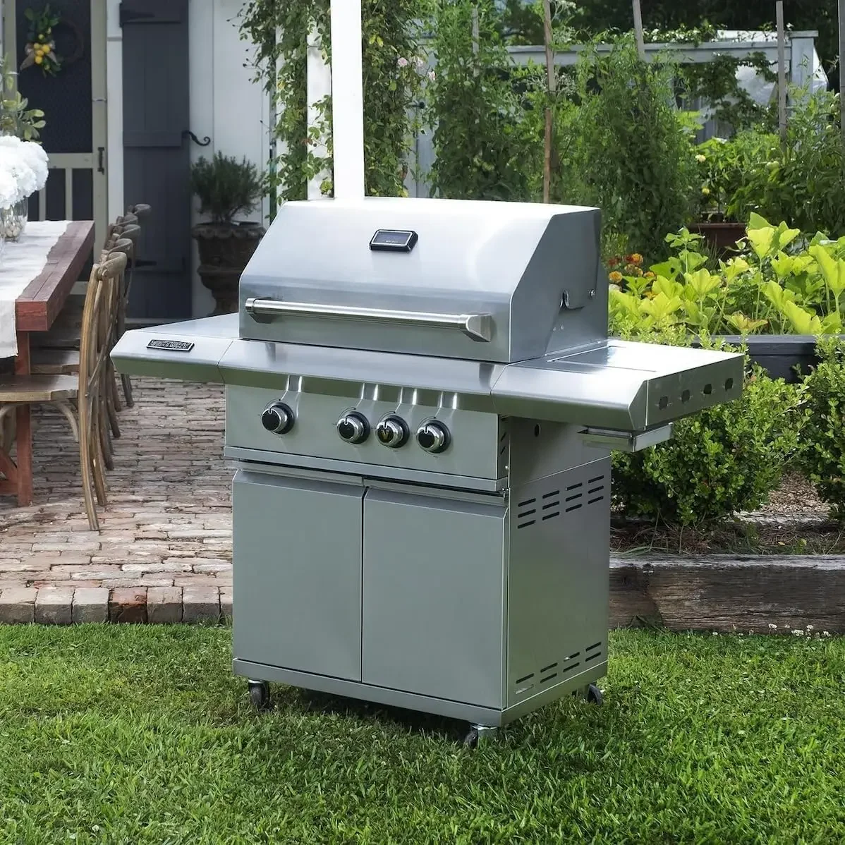 

3-Burner Propane Gas Grill With Infrared Side Burner - BBQ