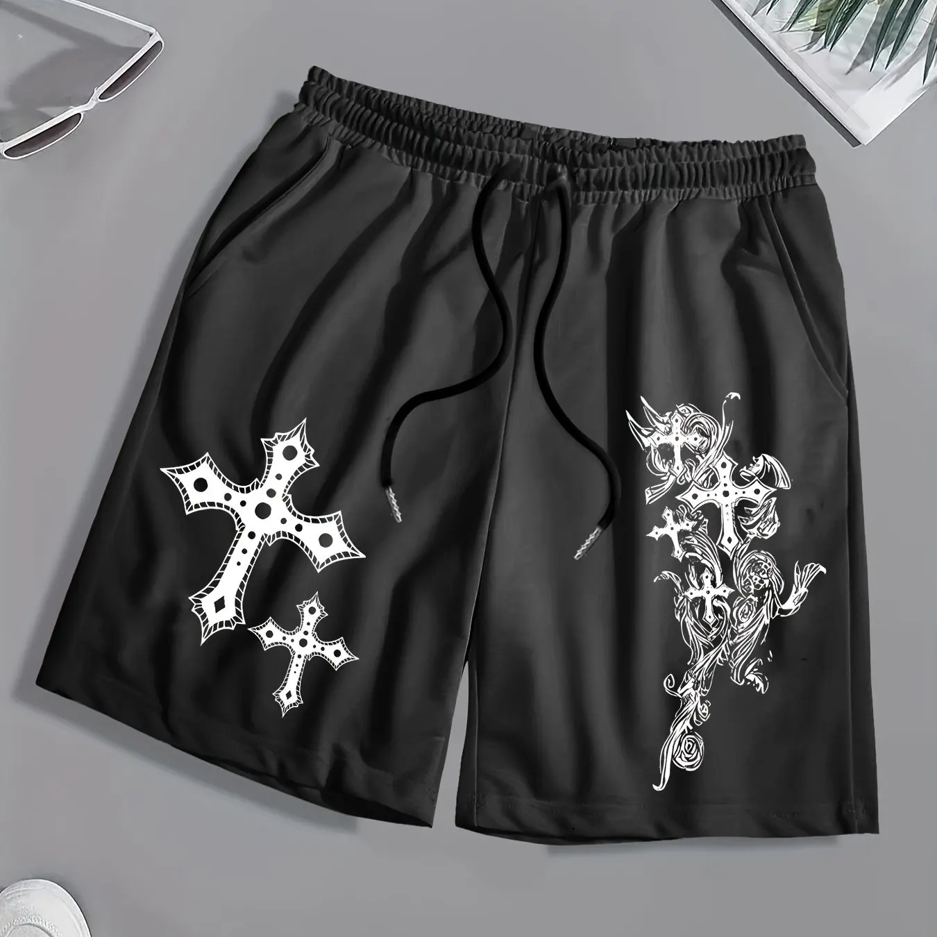 

Мужские дышащие повседневные шорты с крестообразным принтом, свободного кроя, с карманами, эластичным поясом и завязками.