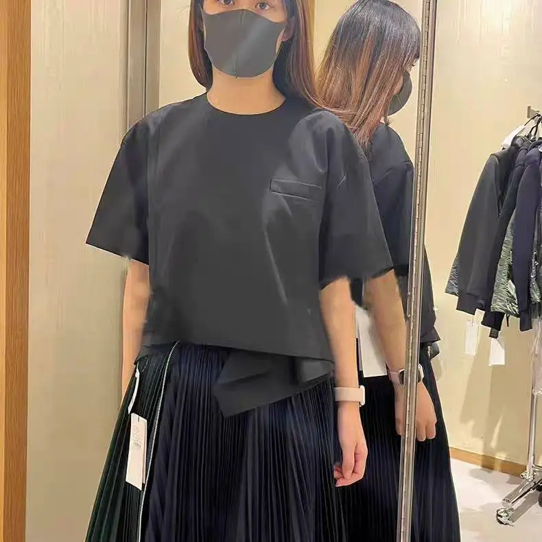 SAC irregular hem round neck short-sleeved back split streamer T-shirt